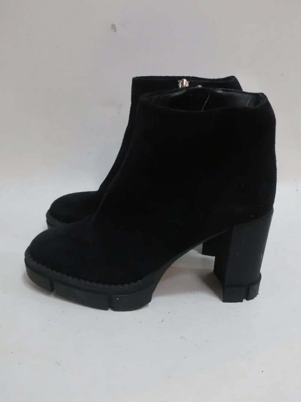 Women Aquatalia Black Suede Platform Lug Sole Ankle Zip Moto Booties 8